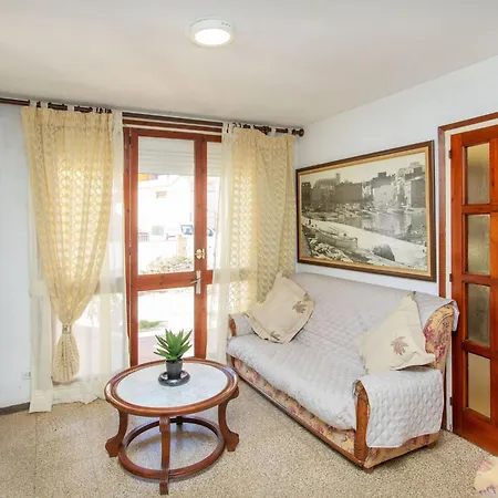 Quatre Vents-2 By Interhome